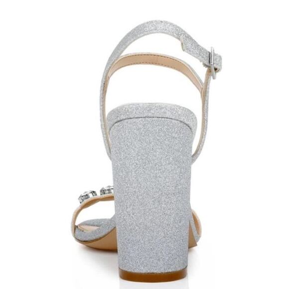 NWT Badgley Mischka Jewel Leilani Silver Block Heels, Women's 8 (GG) - Picture 5 of 11